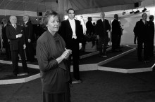 Vahakabinetti, Mikkeli 1986. Tellervo Koivisto Mikkelin matkailun vieraana vahakabinetissa.